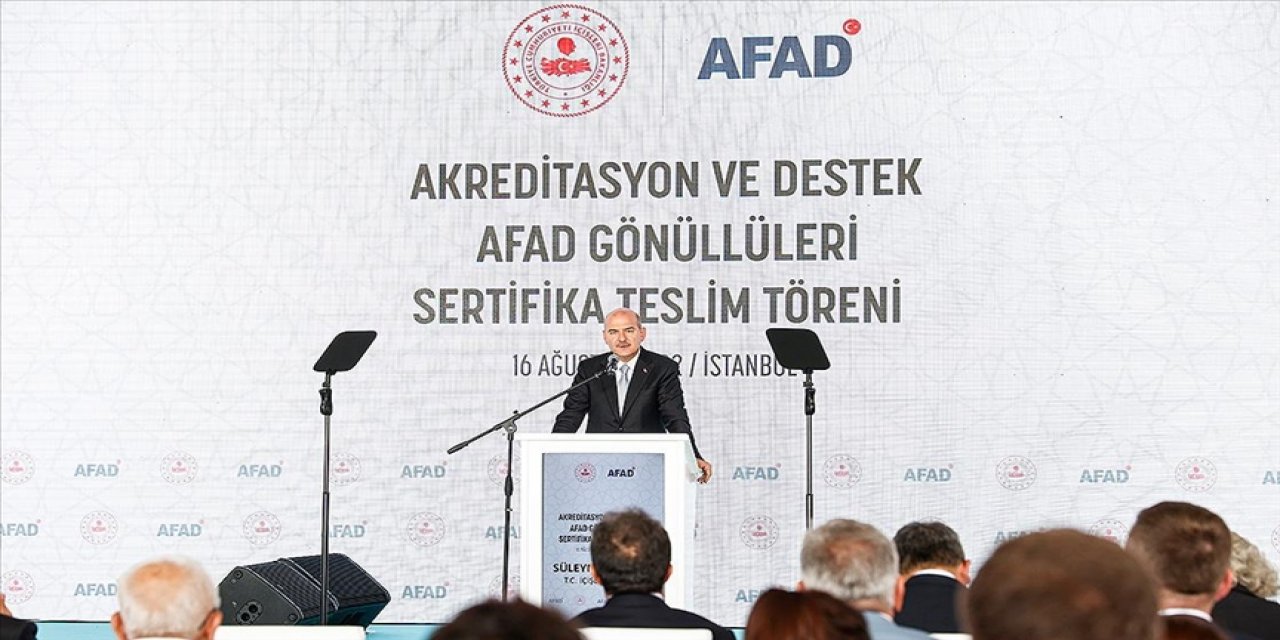 İçişleri Bakanı Soylu: Türkiye afetlerle mücadelede de 23 yıl önceki Türkiye değildir