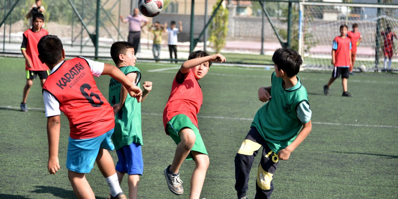 Karatay’da Kur’an kursu öğrencileri arasındaki futbol turnuvası sona erdi