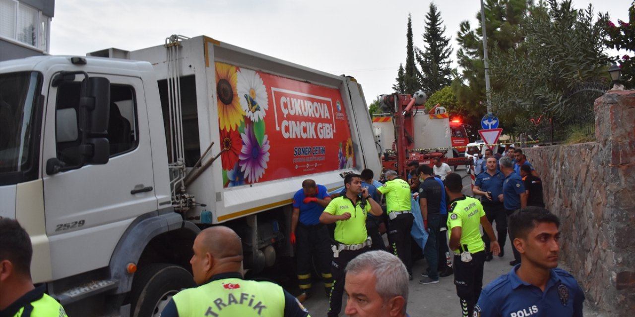 Son Dakika: Adana'da çöp kamyonunun altında kalan çocuk hayatını kaybetti