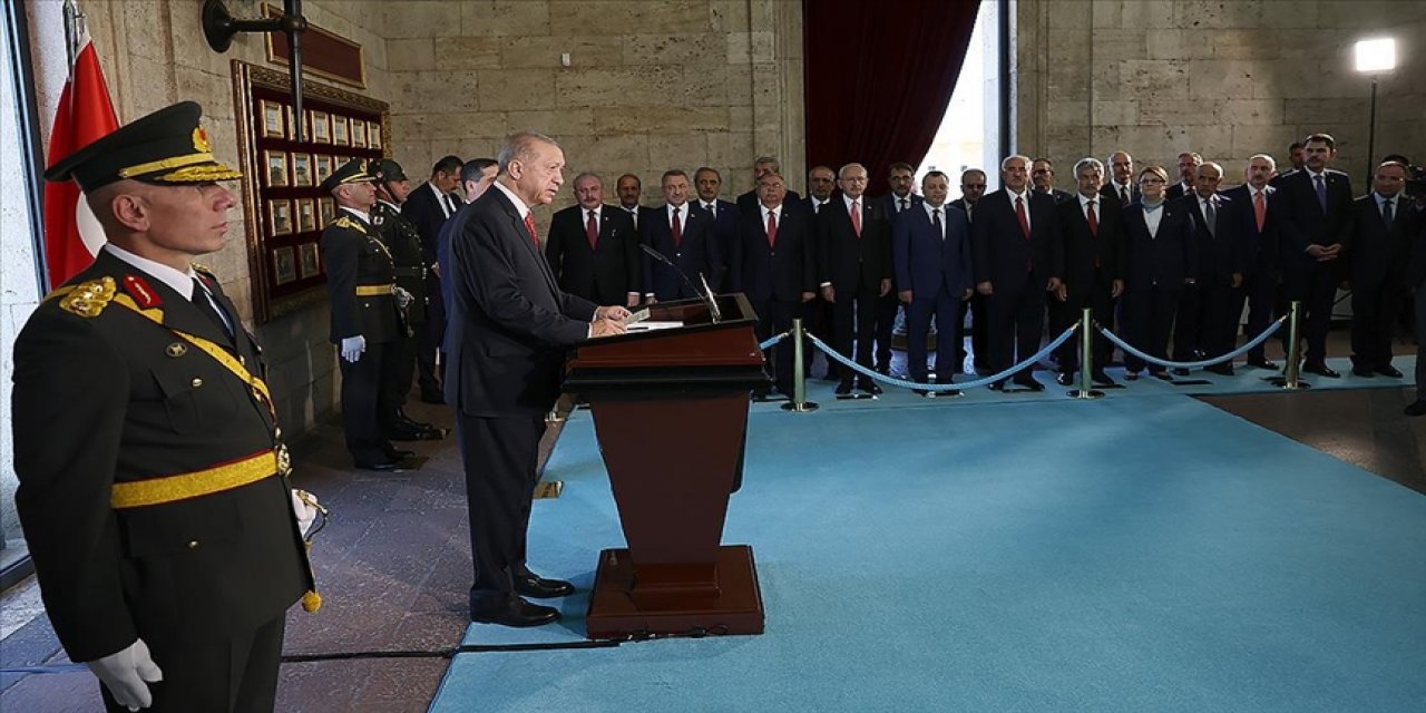 Cumhurbaşkanı Erdoğan: Mazlumların umudu olan Türkiye'nin inşasını engelleyemeyecekler