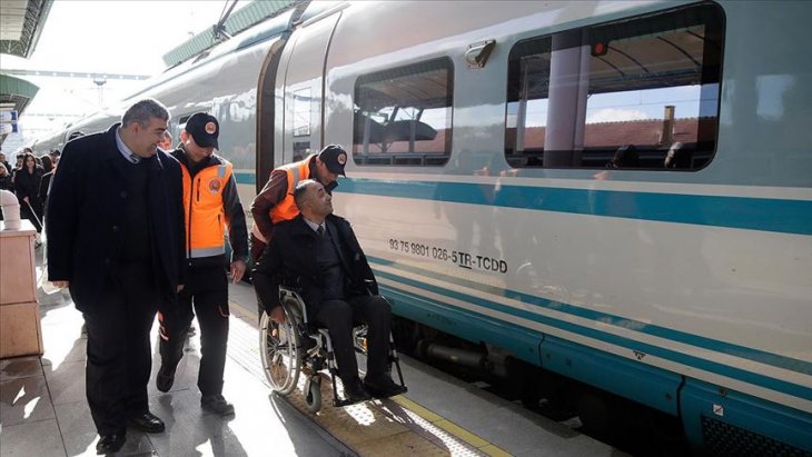 YHT yaklaşık 1,5 milyon engelli yolcu taşıdı