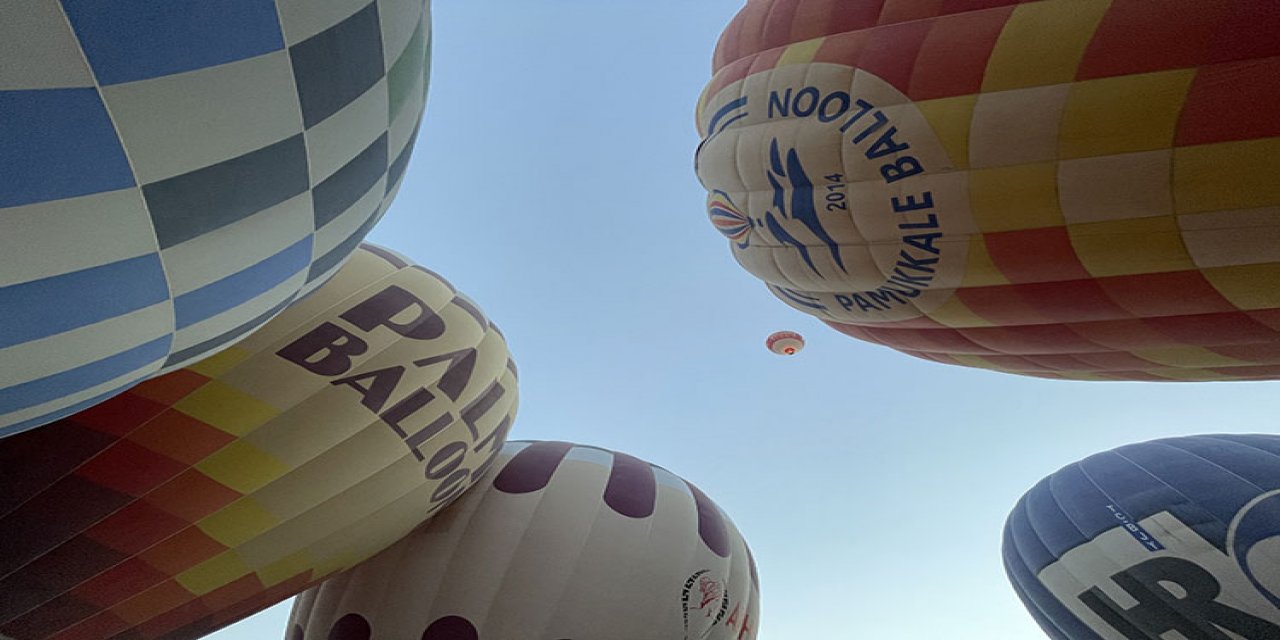 Pamukkale'yi 8 ayda 91 bin ziyaretçi balondan izledi