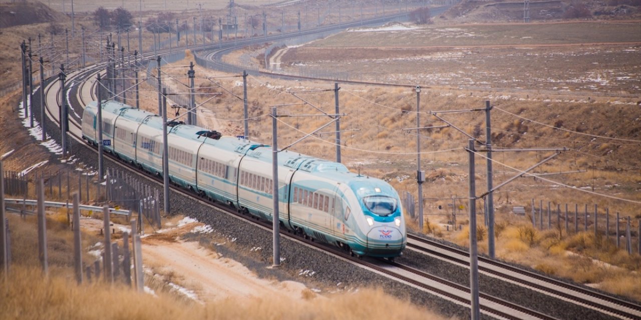 Konya’nın hızlı trenle bağlandığı il sayısı artıyor