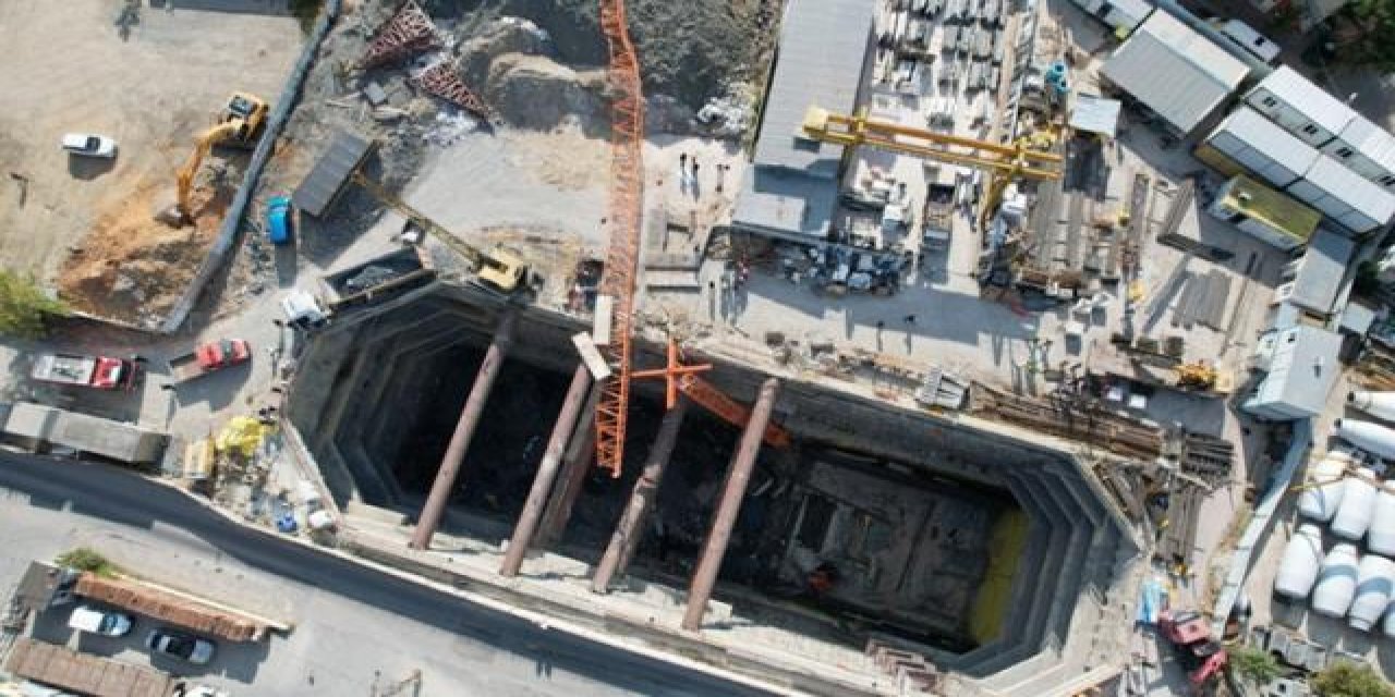 Son Dakika: İstanbul’da metro inşaatında kule vinci devrildi: 2 ölü, 1 yaralı