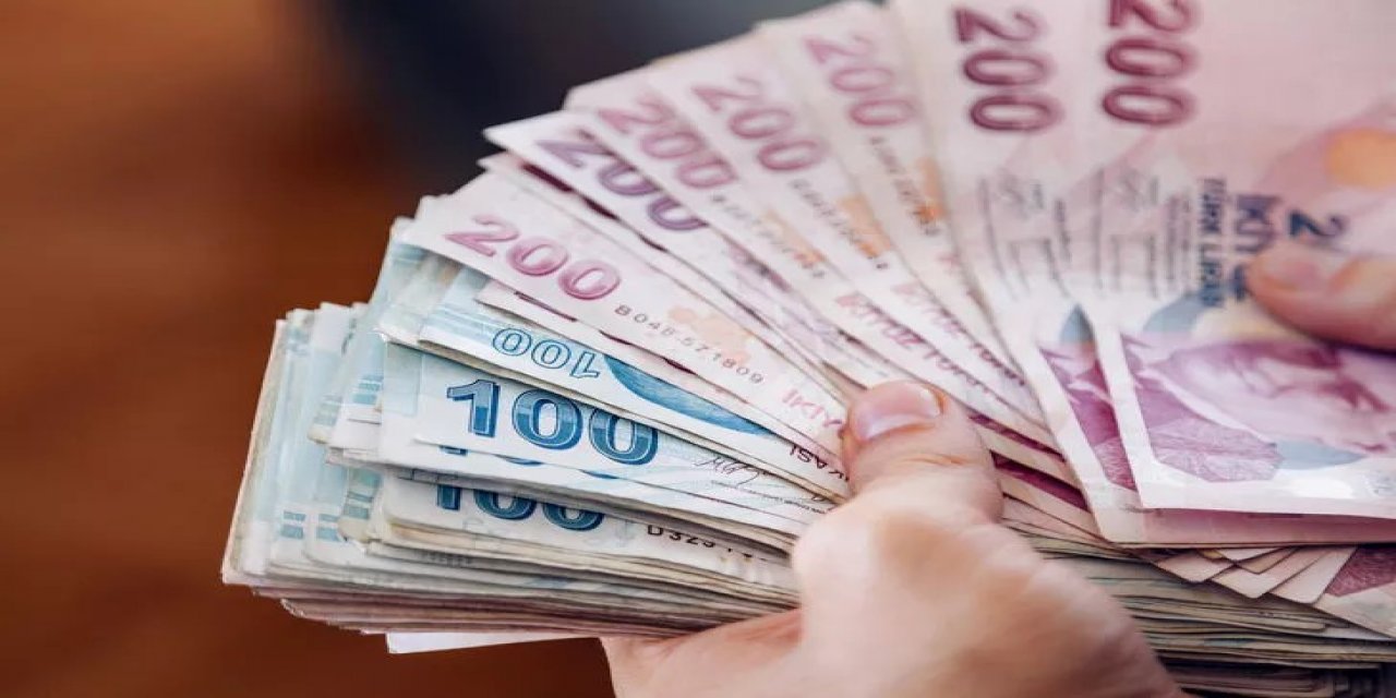 İşe gelmeyince ortaya çıktı! İcra müdürü zimmetine 13 milyon lira geçirip, kaçtı