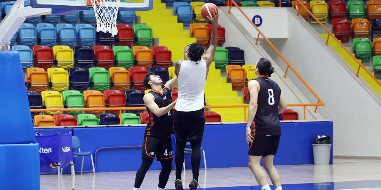 Konyaspor Basket'te Sulaimon belirsizliği!