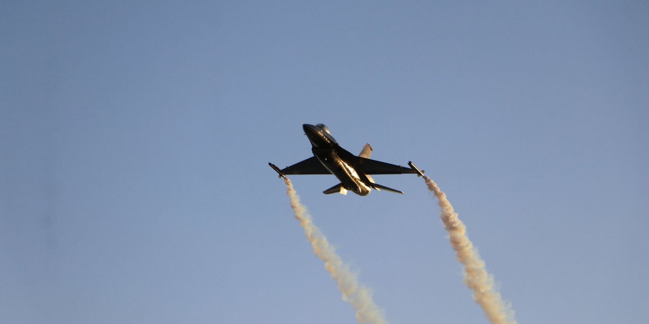 SOLOTÜRK’ün Tekirdağ’daki gösterisi nefes kesti