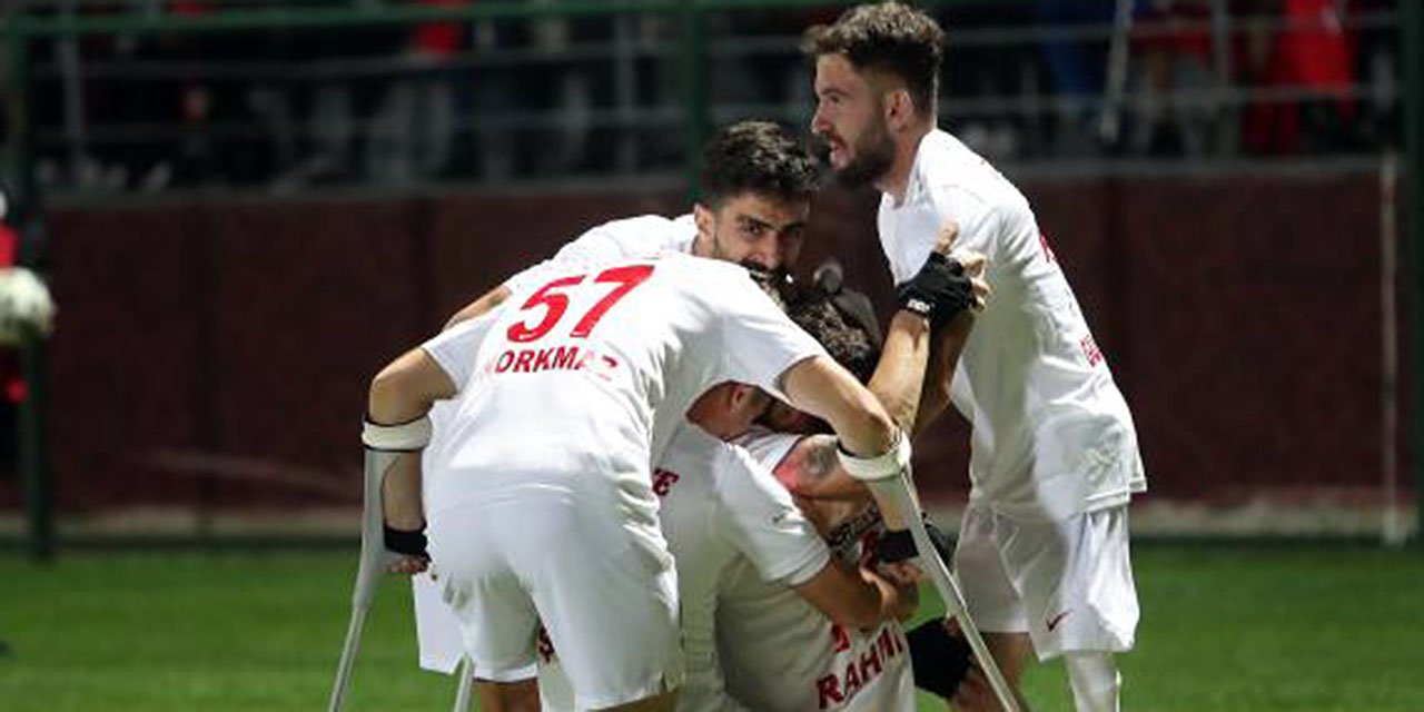 Ampute Milli Takımımız, Dünya Kupası yarı finalinde Özbekistan karşısında