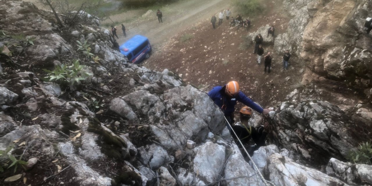 Konya'da çobanın ihbarı AFAD ekiplerini alarma geçirdi