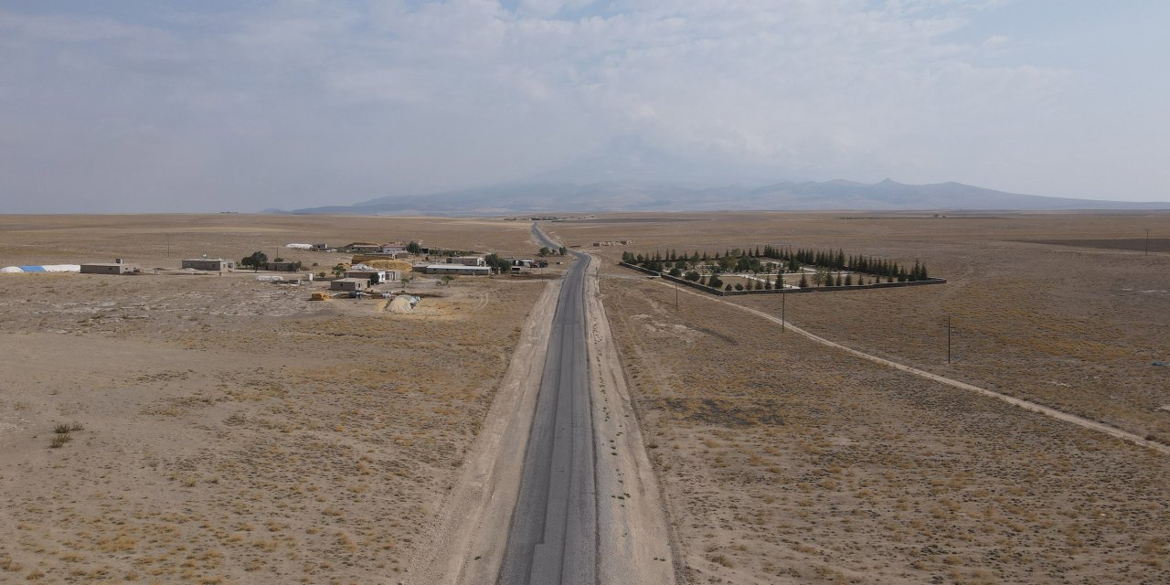 Konya’da yollar daha konforlu! Bu ilçeye 16 kilometre mahalle yolu kazandırıldı
