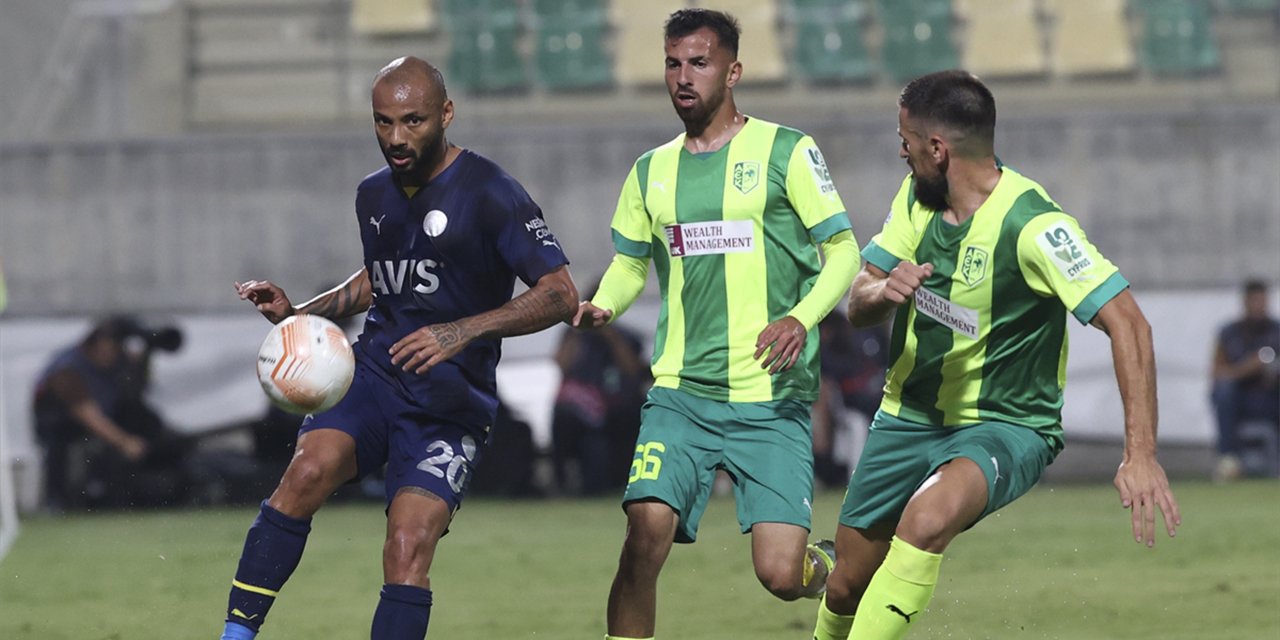 Fenerbahçe, AEK Larnaka'yı devirdi! Turu garantiledi