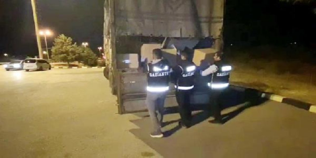 Gaziantep polisi şüphe üzerine durdurdu, milyonlarca makaron ele geçirdi