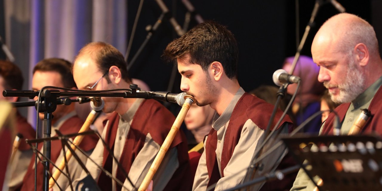 44 kişilik dev kadrodan Konya’da muhteşem konser