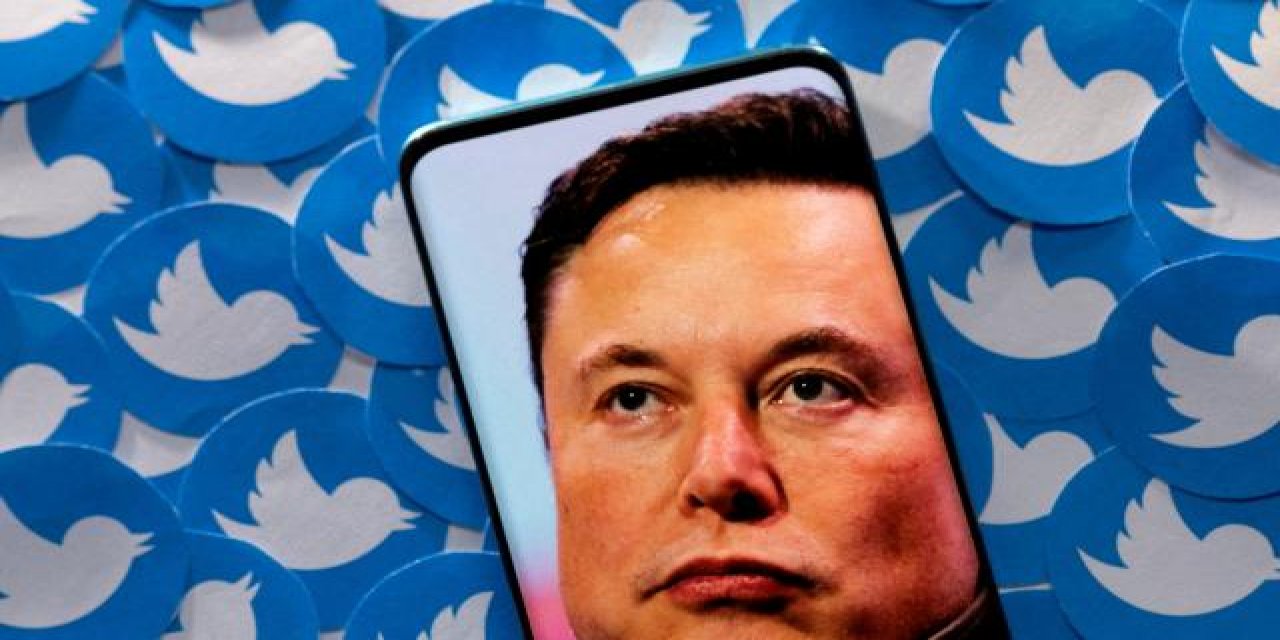 Elon Musk Twitter'ı satın aldığını açıkladı! İlk açıklamasında reklam verenlere seslendi