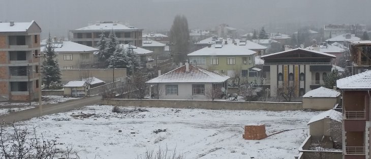 Kulu'da kar yağışı etkili oldu