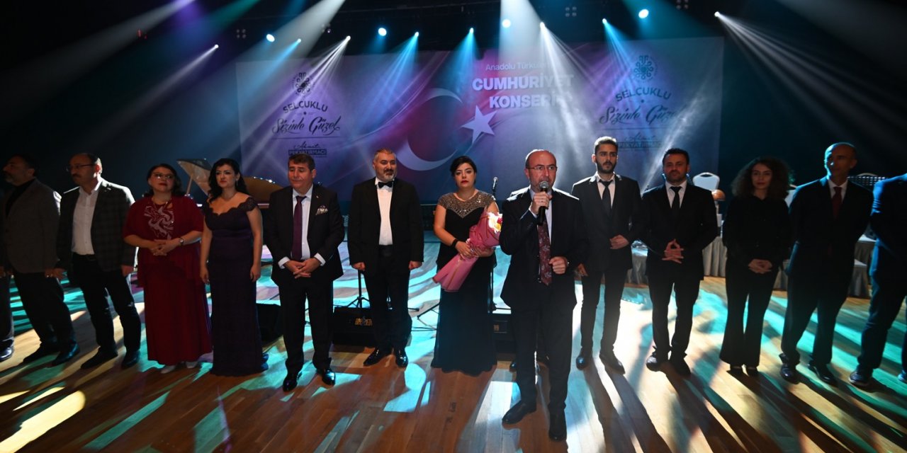 Selçuklu Belediyesi Cumhuriyet Bayramı’na özel konser düzenledi