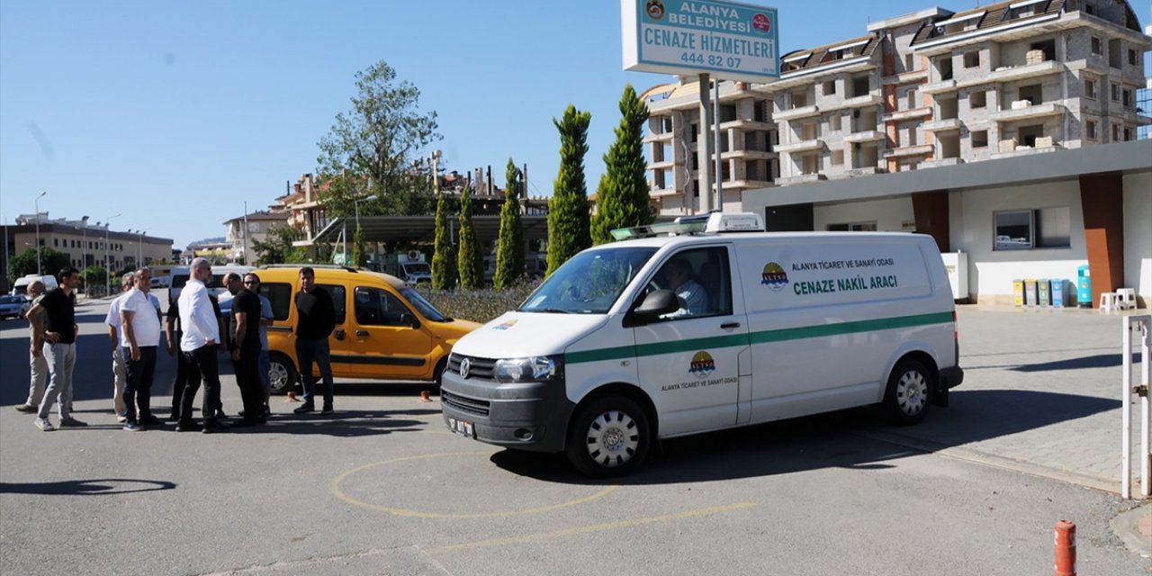 Gazeteci Ferhat Lap, ödül almak için gittiği şehirde trafik kazasında öldü