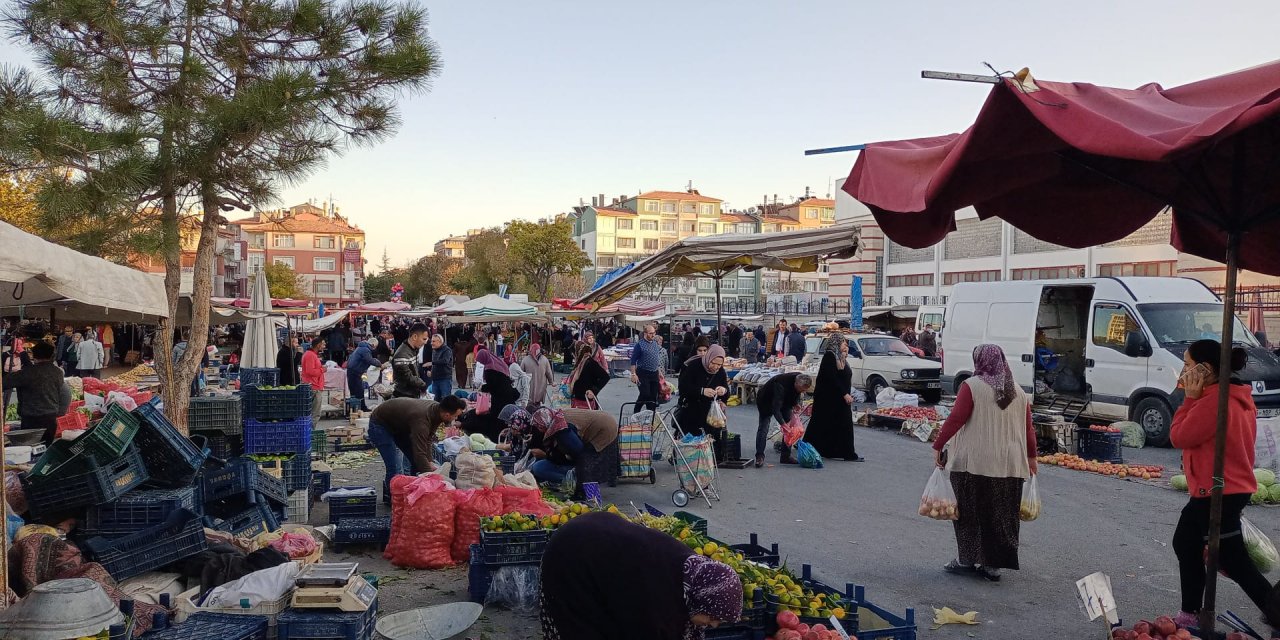 Konya’daki pazarlarda güncel fiyat listesi (1 Kasım 2022)