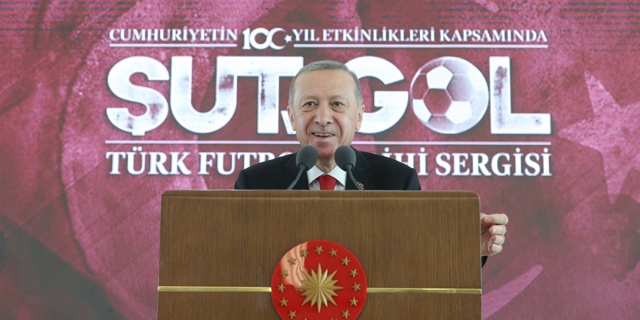 Cumhurbaşkanı Erdoğan, "Şut ve Gol: Türk Futbol Tarihi Sergisi" açılışında