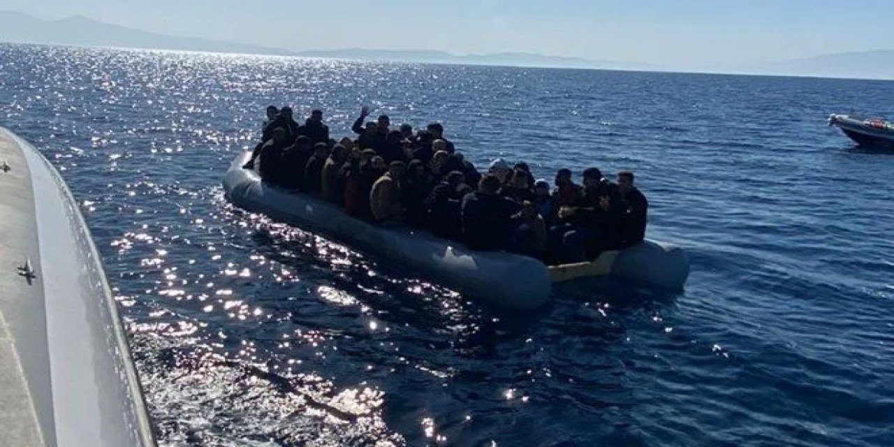 Göçmenleri taşıyan tekne battı: 13’ü çocuk 20 kişi öldü