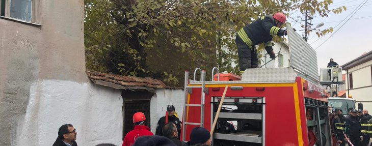 Konya'da ev göçtü! 2'si çocuk 3 kişi hayatını kaybetti