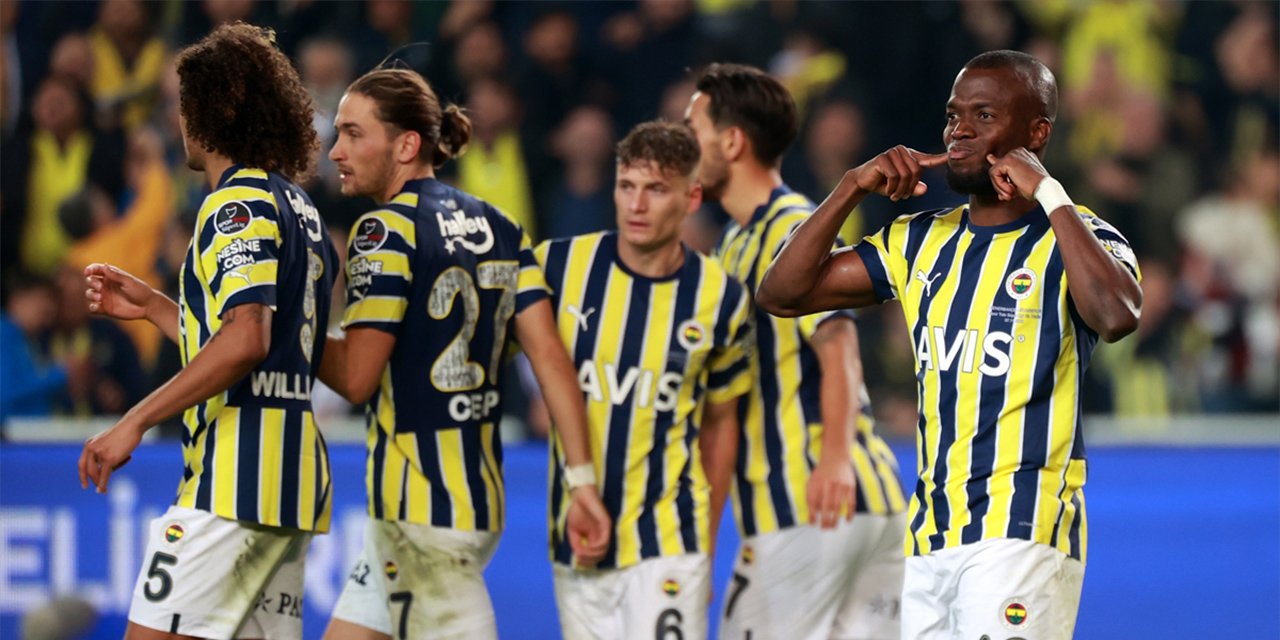 Fenerbahçe 10 kişiyle 3 puana uzandı
