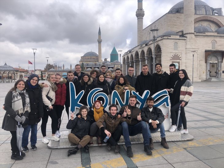 6 farklı ülkeden gençler Konya'da buluştu