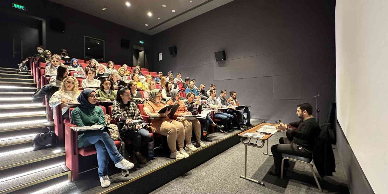 Selçuklu Belediyesi Sanat Akademisi’nde kurslar başladı