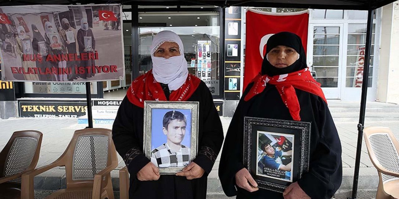 Muşlu aileler 1,5 yıldır çocukları için HDP önünde eylem yapıyor
