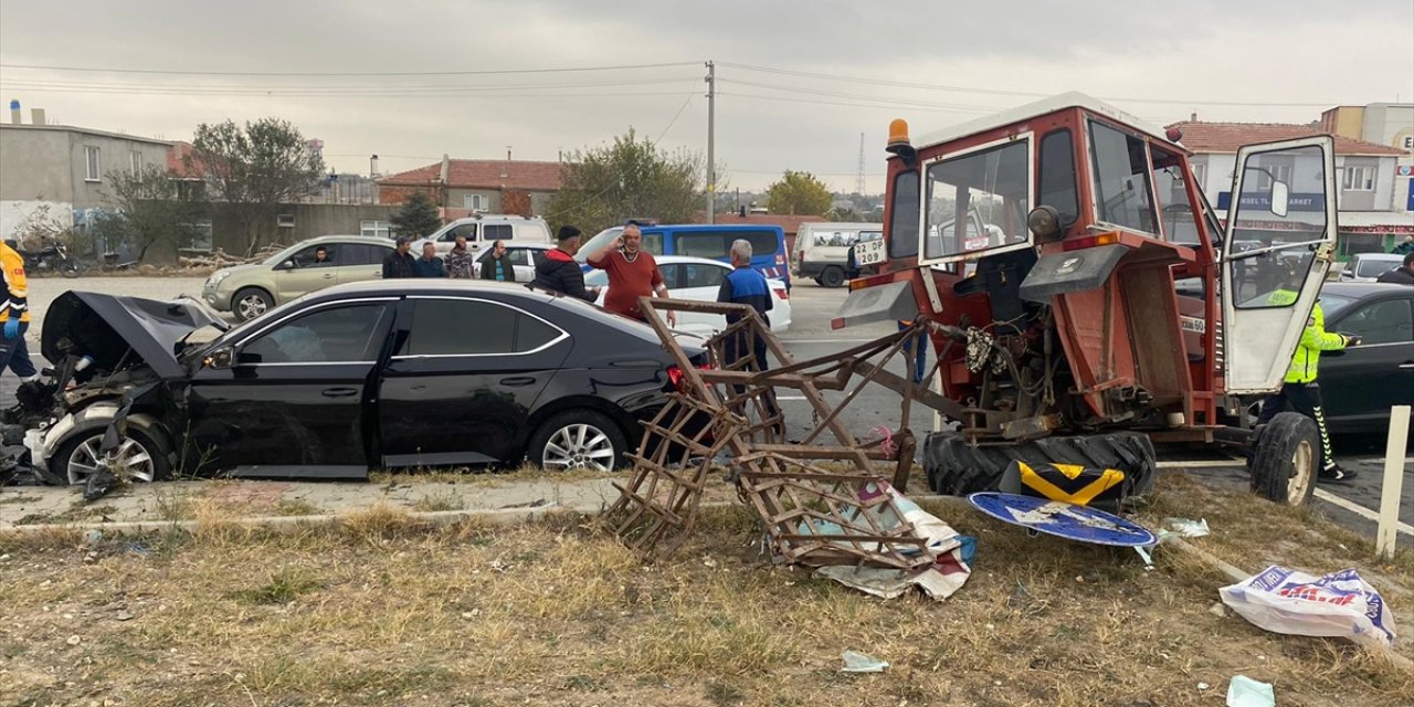 Belediye Başkanı makam aracıyla kaza yaptı: 1’i ağır 3 yaralı