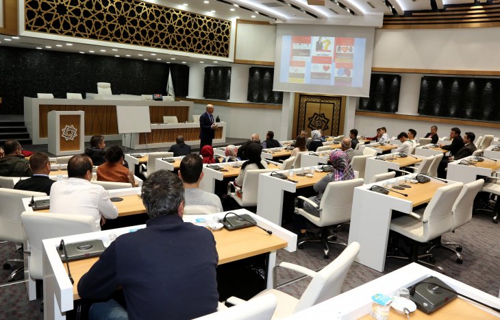 Meram'da hizmet içi eğitim seminerleri aralıksız sürüyor