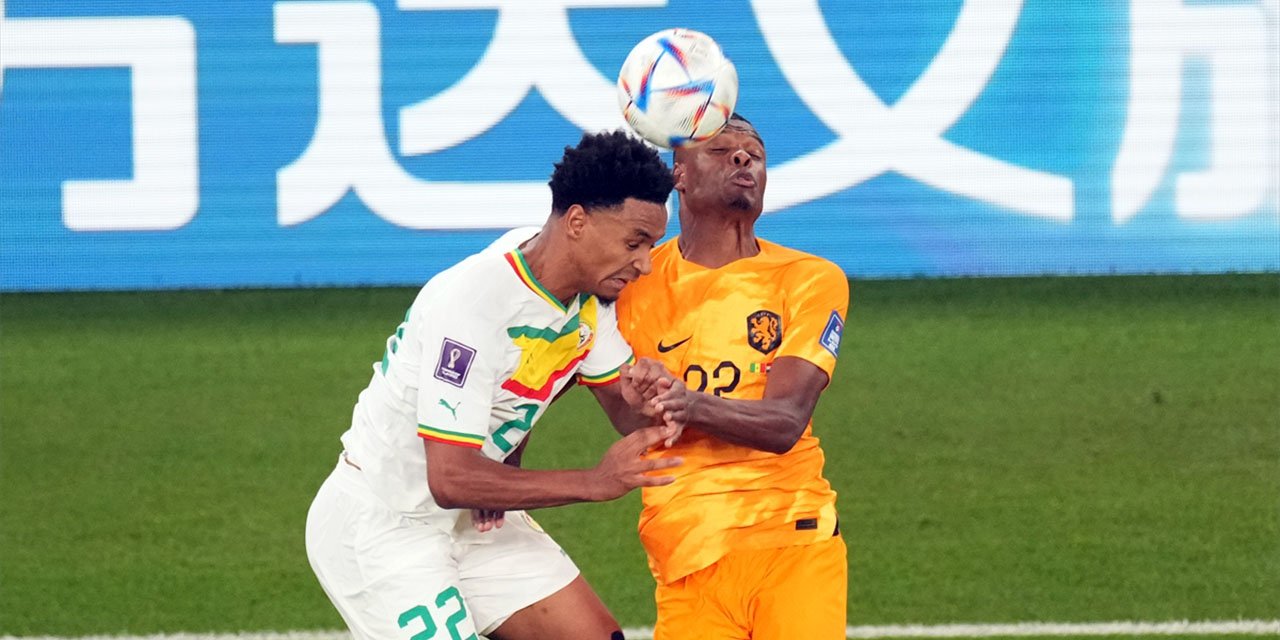 Hollanda, Senegal'i 2 golle geçti