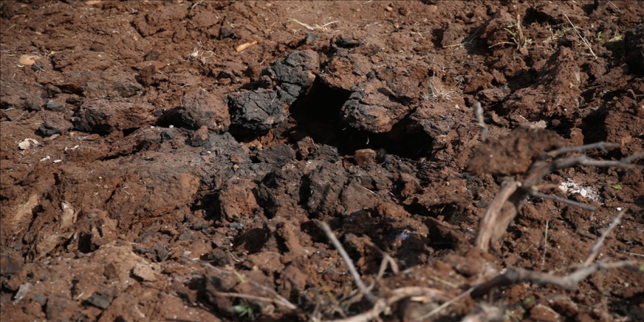 Terör örgütü PKK mensuplarınca atılan roketler Kilis'te sınır bölgesine düştü