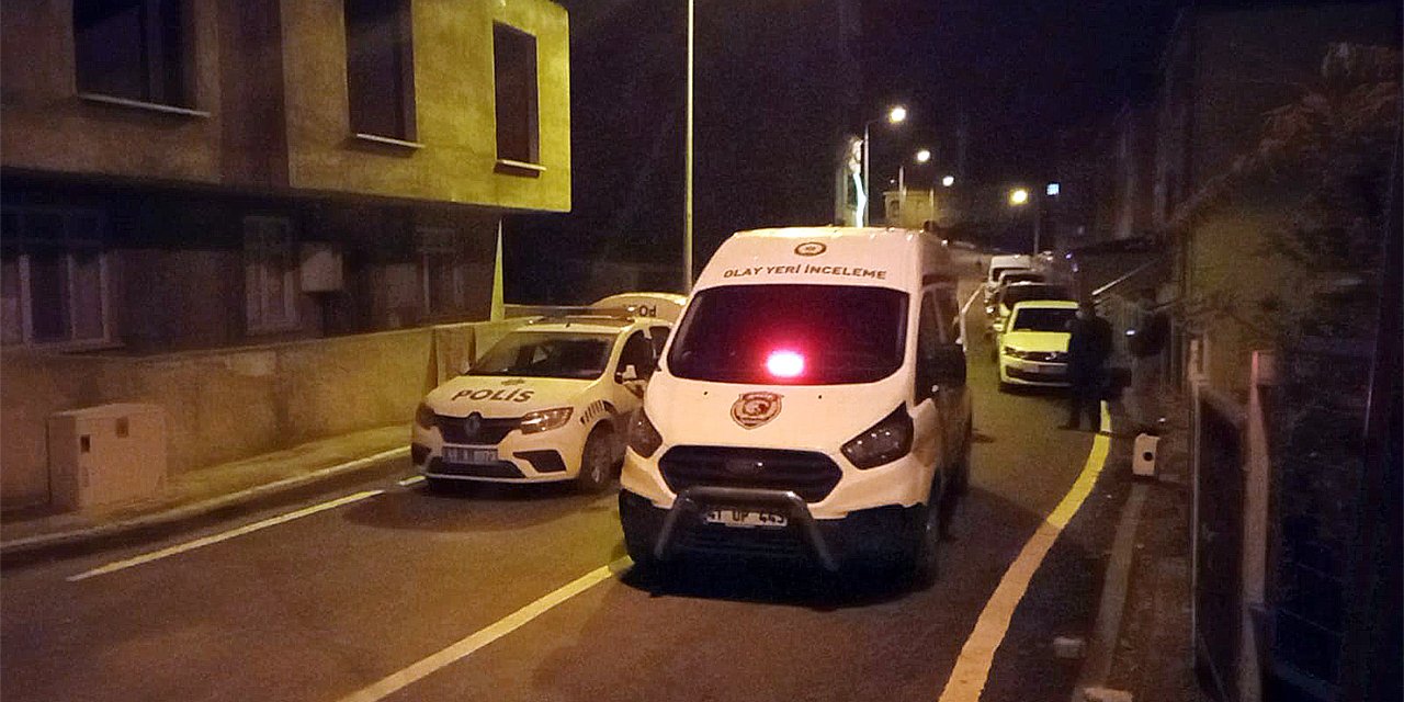 Kullanılmayan dairesini kontrol için girdi, el bombası ihbarıyla polisi alarma geçirdi!