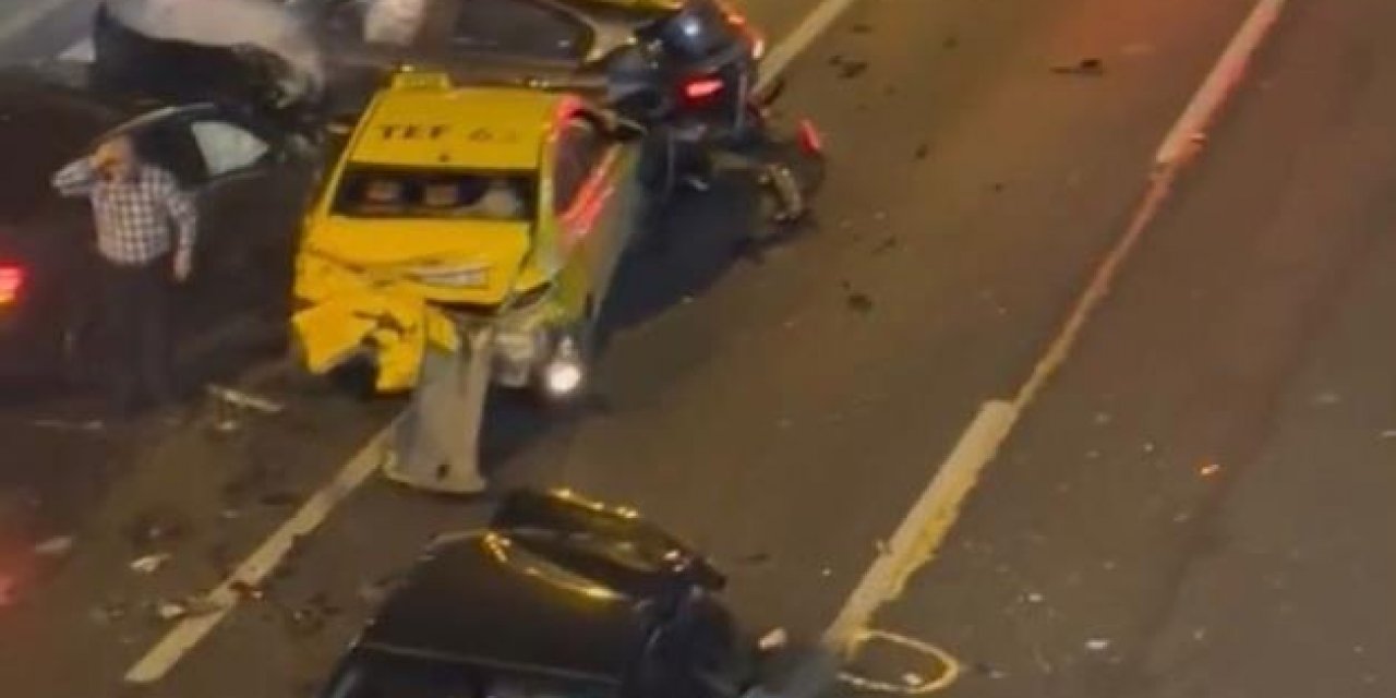 12 araç birbirine girdi: 1’i ağır 8 yaralı