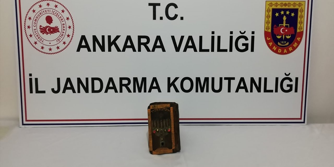 Altın varaklı Tevrat’ı bu rakama satmaya çalışırken suçüstü yakalandılar