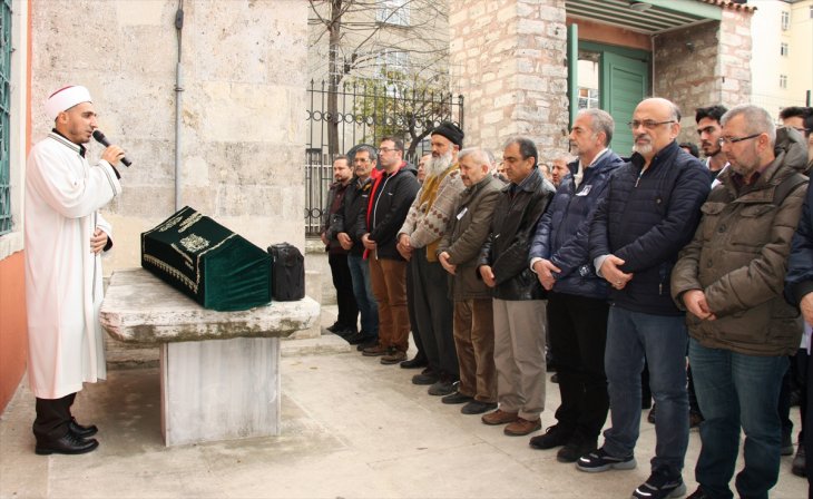 Cenazesi 8 yıl sonra toprağa verildi! Tıp Fakültesinde tören...