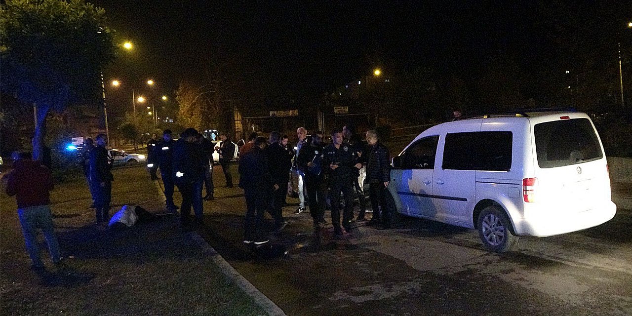 Konya plakalı otomobildeki şüpheliler polise ateş açtı: 1 ölü, 2 polis yaralı