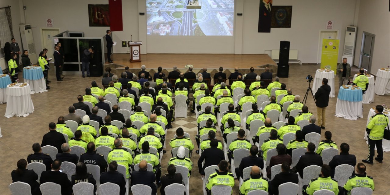 Trafik Birim Amirleri Bölge Değerlendirme Toplantısı Konya'da yapıldı