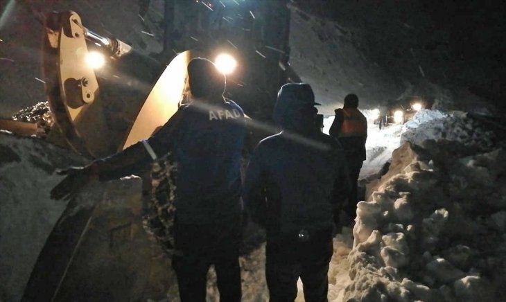 Kar ve tipi nedeniyle yaylada mahsur kalan 2 kişi kurtarıldı