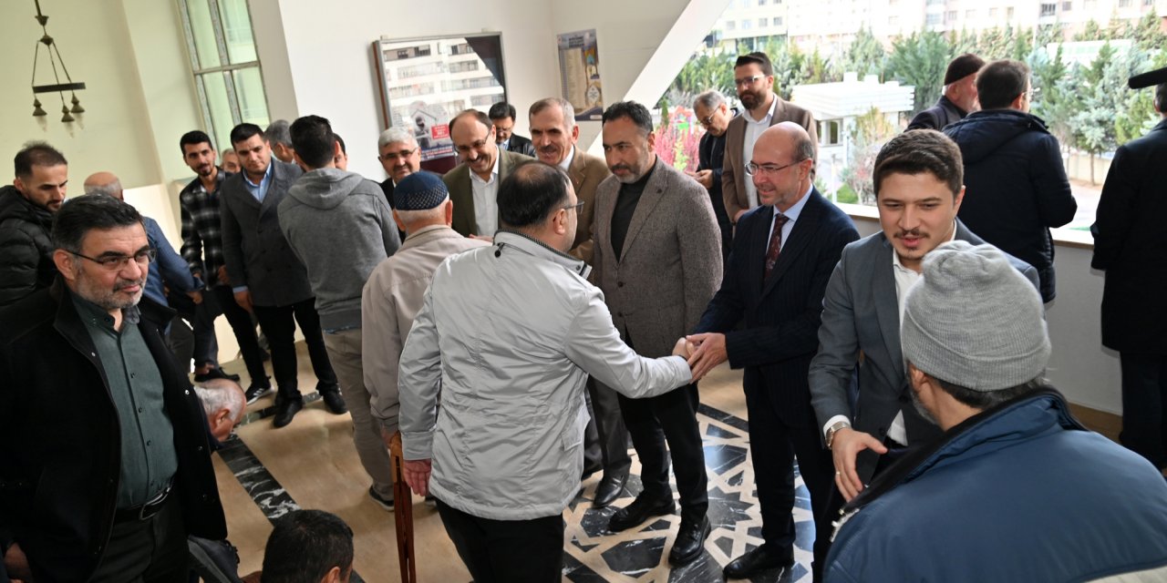 Milletvekili Özboyacı ve Başkan Pekyatırmacı vatandaşlarla bir araya geldi