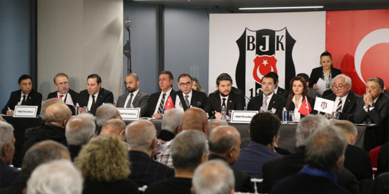 Beşiktaş karıştı! Başkan Çebi'ye ağır sözler