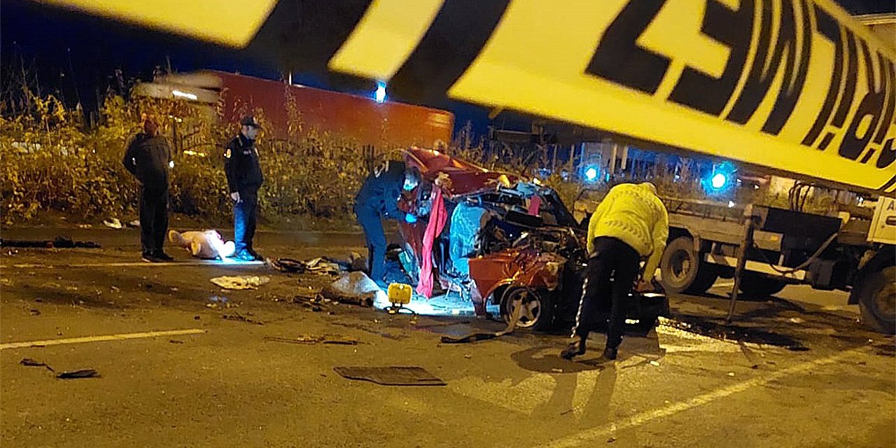 Denetimden kaçan otomobil takla attı: 1'i ağır, 4 yaralı