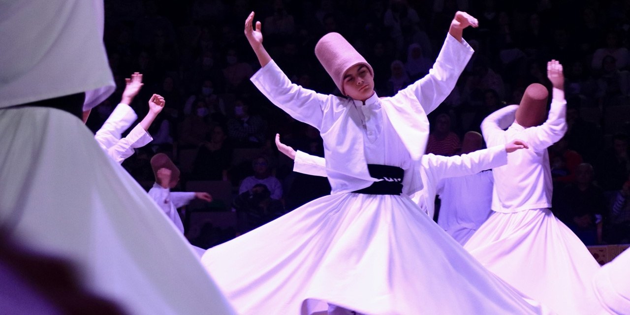 Mevlana Celaleddin-i Rumi Konya'da törenlerle anılıyor
