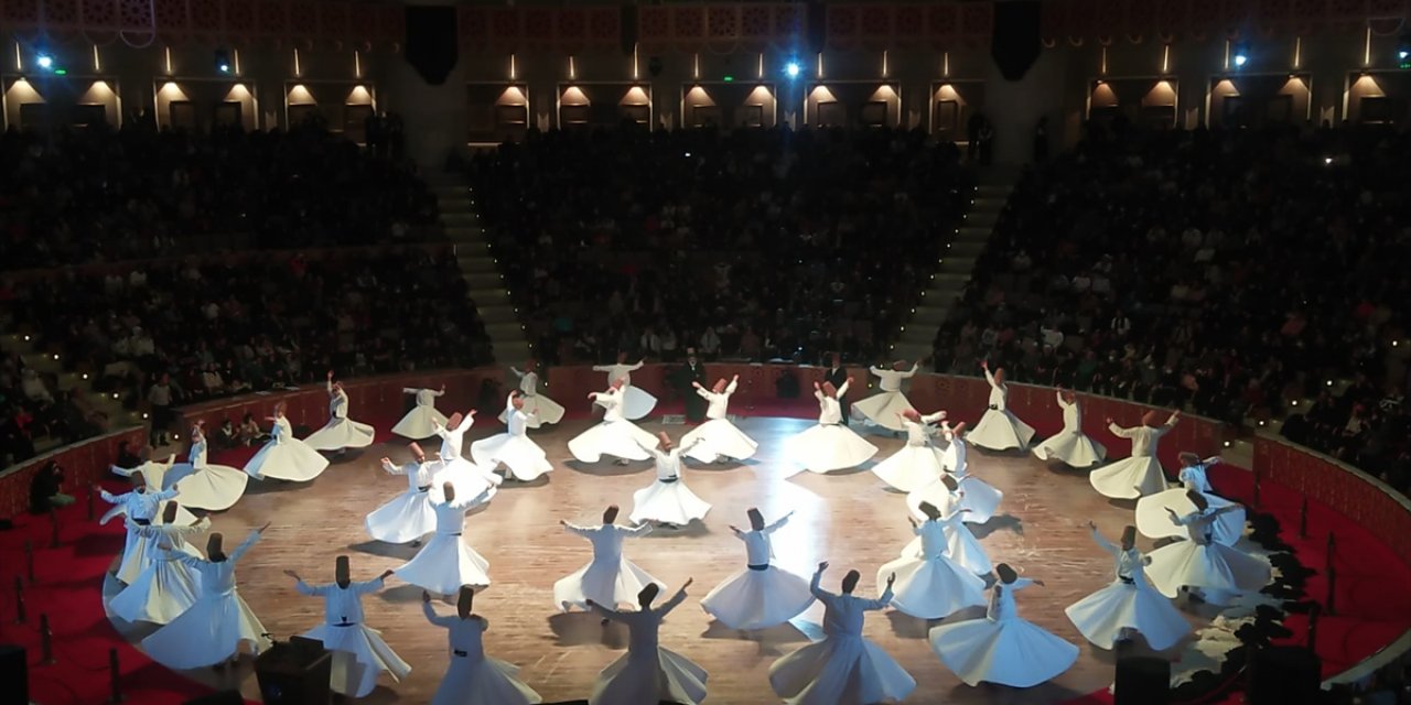 Hazreti Mevlana'yı anma törenleri sürüyor