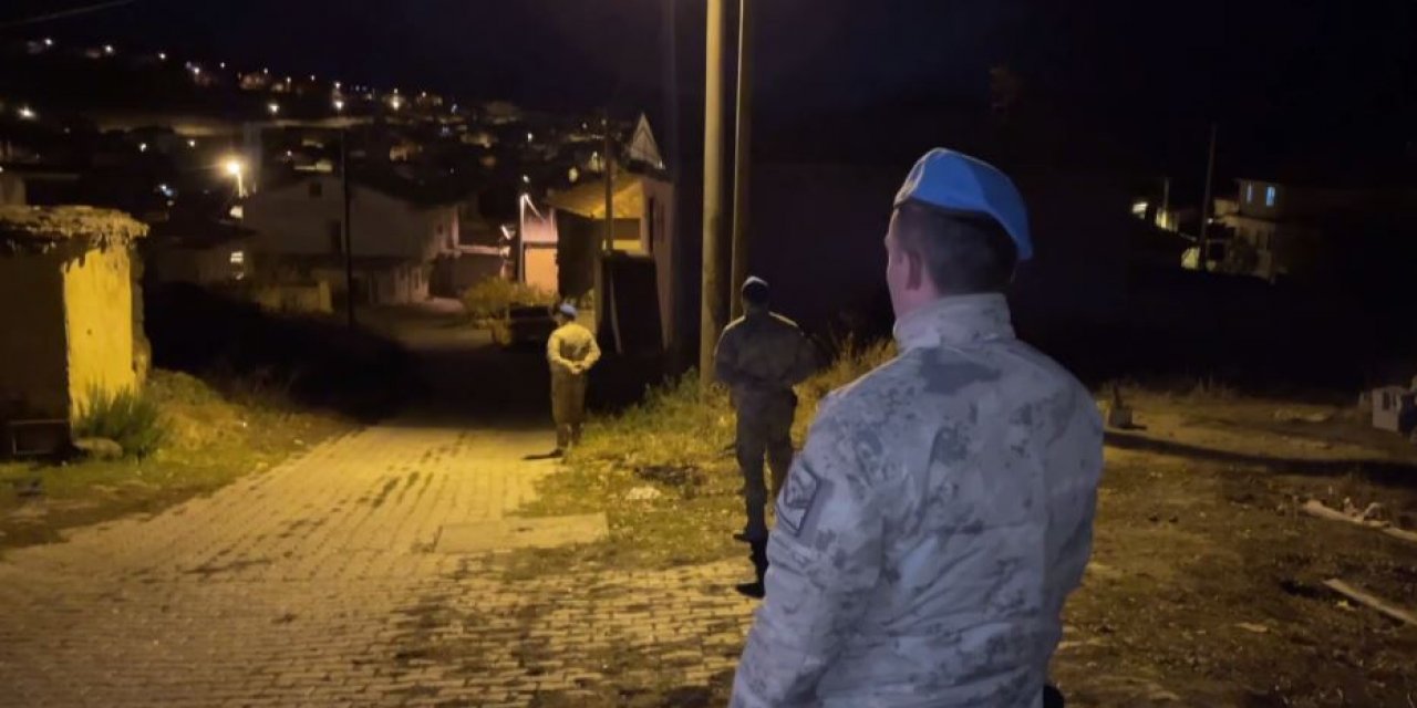 17 yaşındaki genç köy muhtarını öldürdü