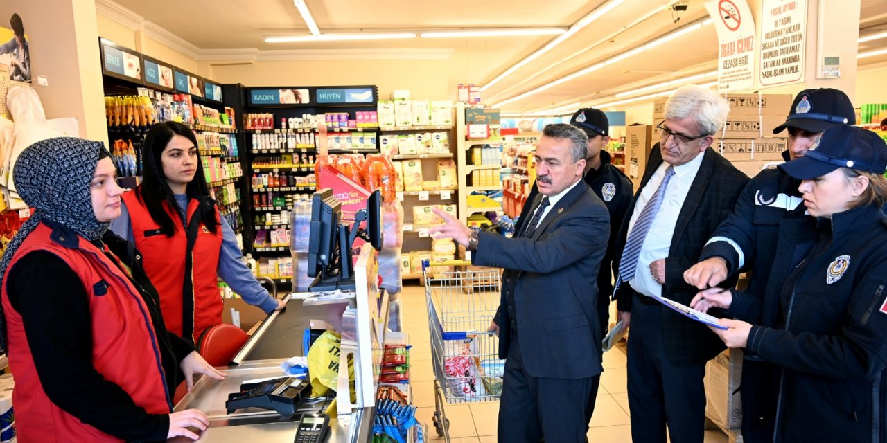Konya’nın bir ilçesinde daha denetlenen zincir marketlere ceza yazıldı
