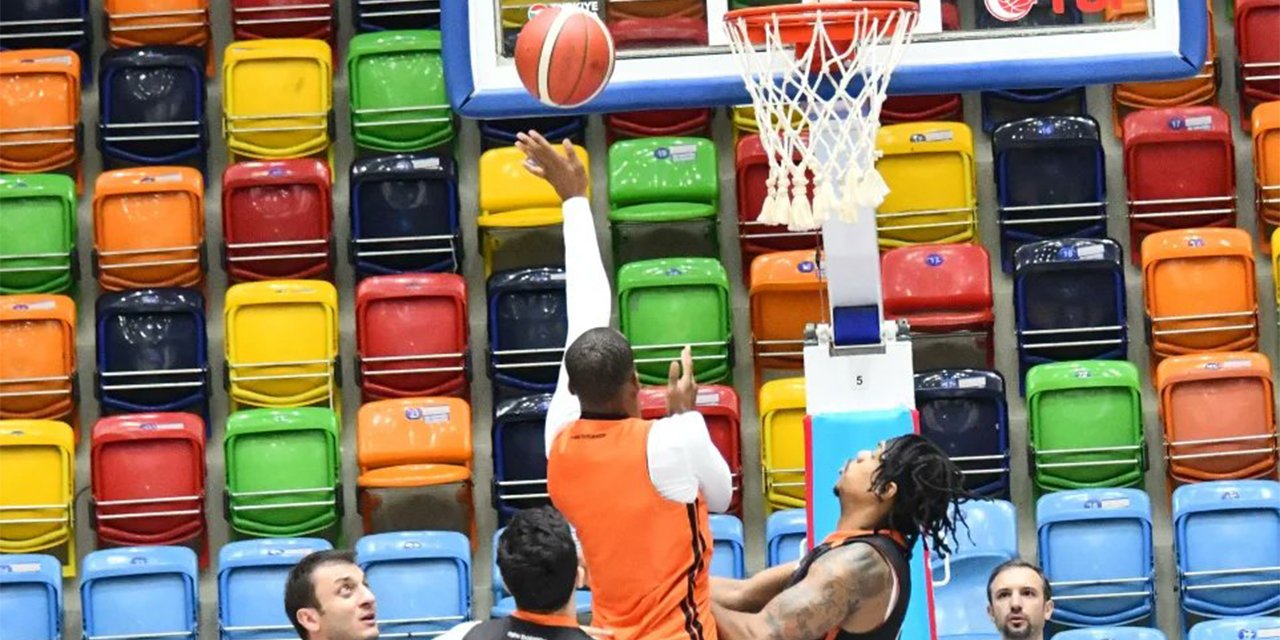 Konyaspor Basketbol taktik çalıştı