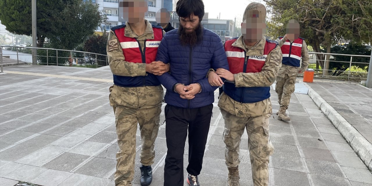 Sınır hattında yakalanan DEAŞ'lı terörist adliyeye sevk edildi