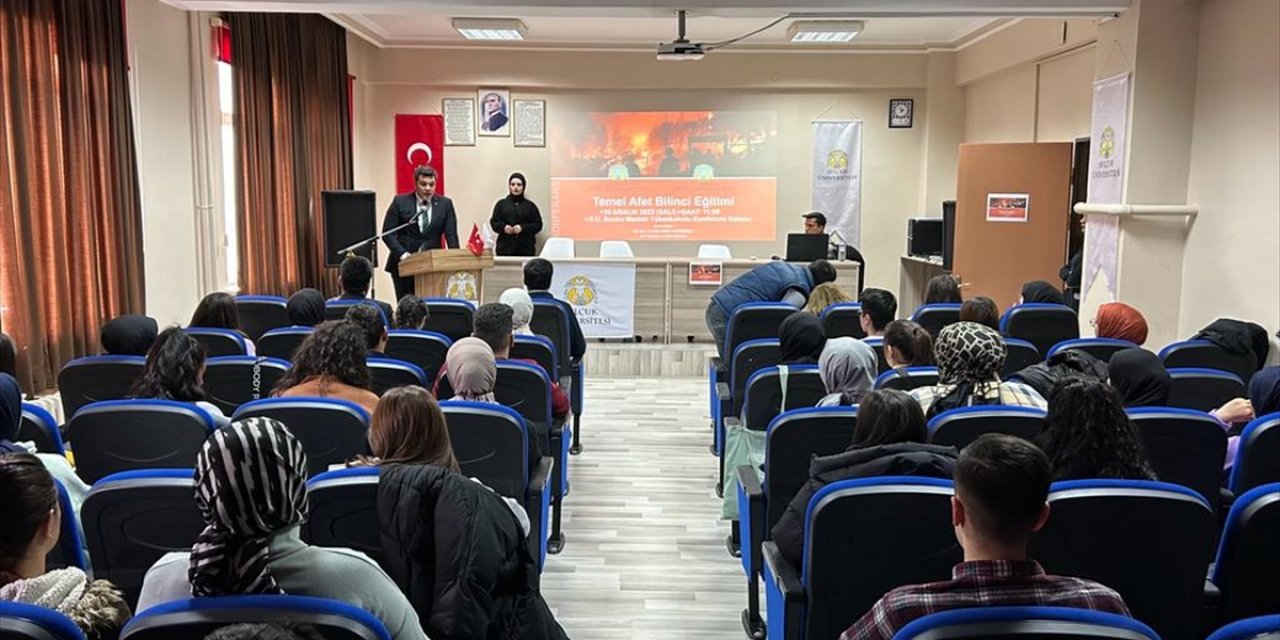Konya’da Temel Afet Bilinci konferansı